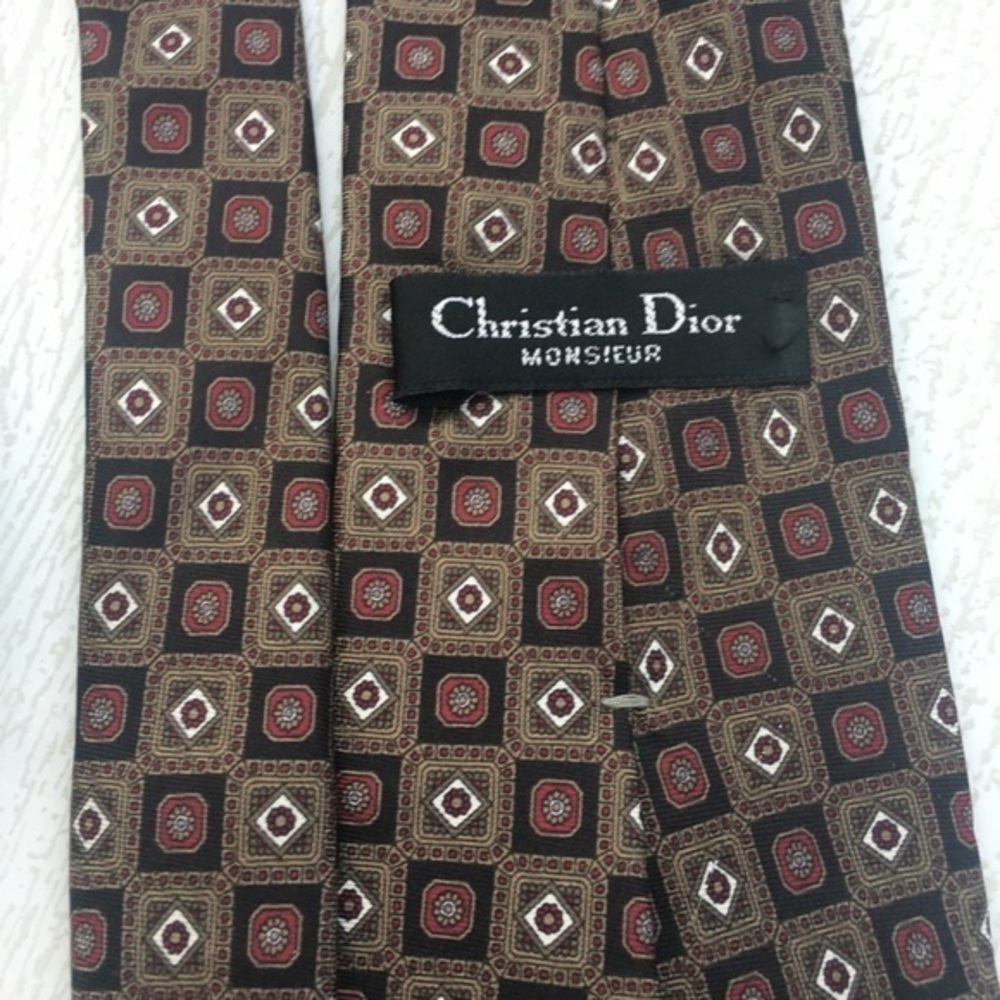 Christian Dior Mens Silk Tie.